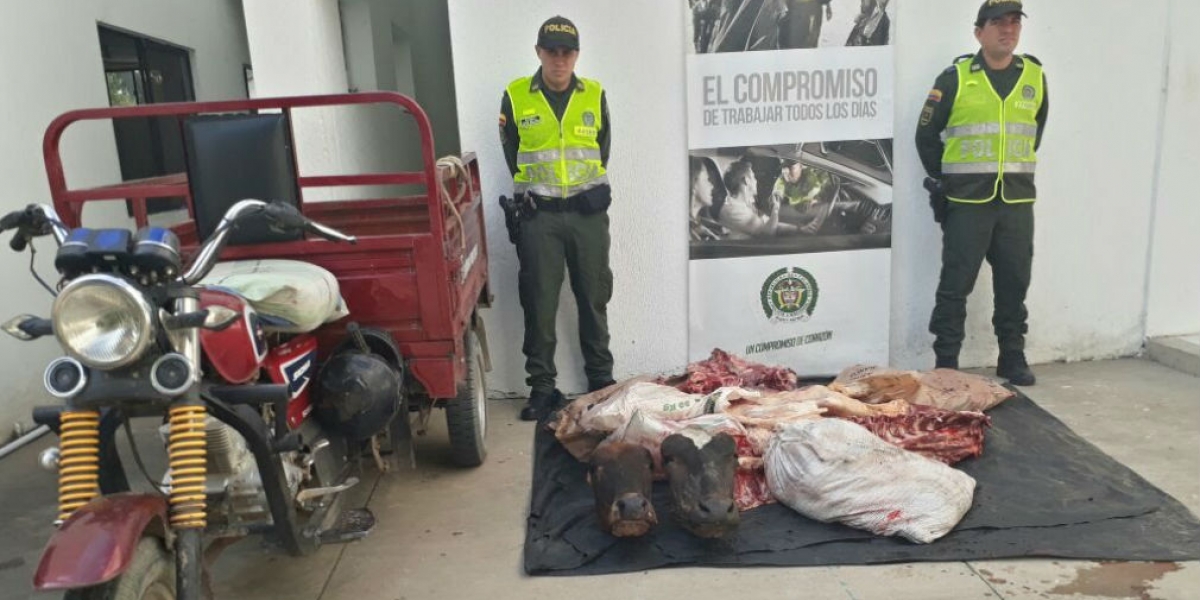 Carne decomisada por la Policía.