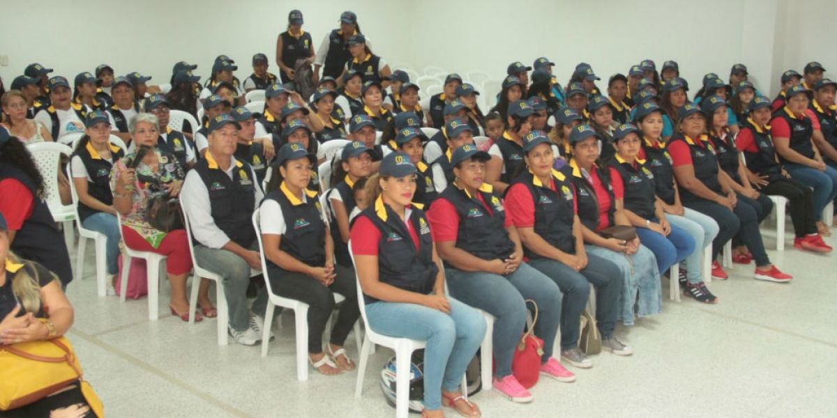 Alcaldía de Santa Marta 200 nuevos socorristas tiene la ciudad para atención de emergencias.