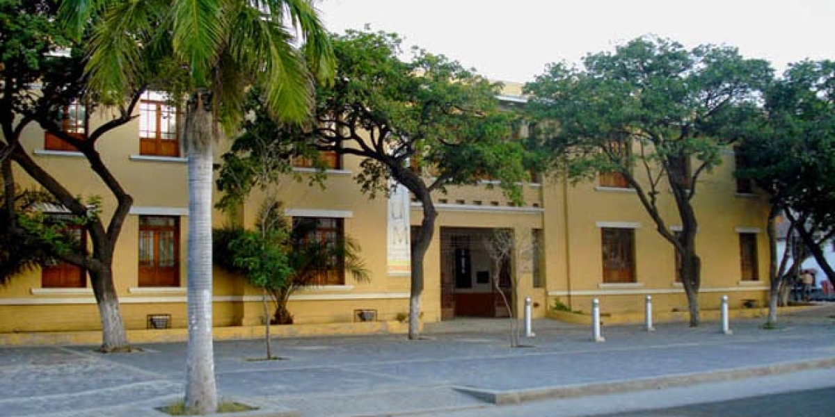 Fachada del antiguo hospital San Juan de Dios.