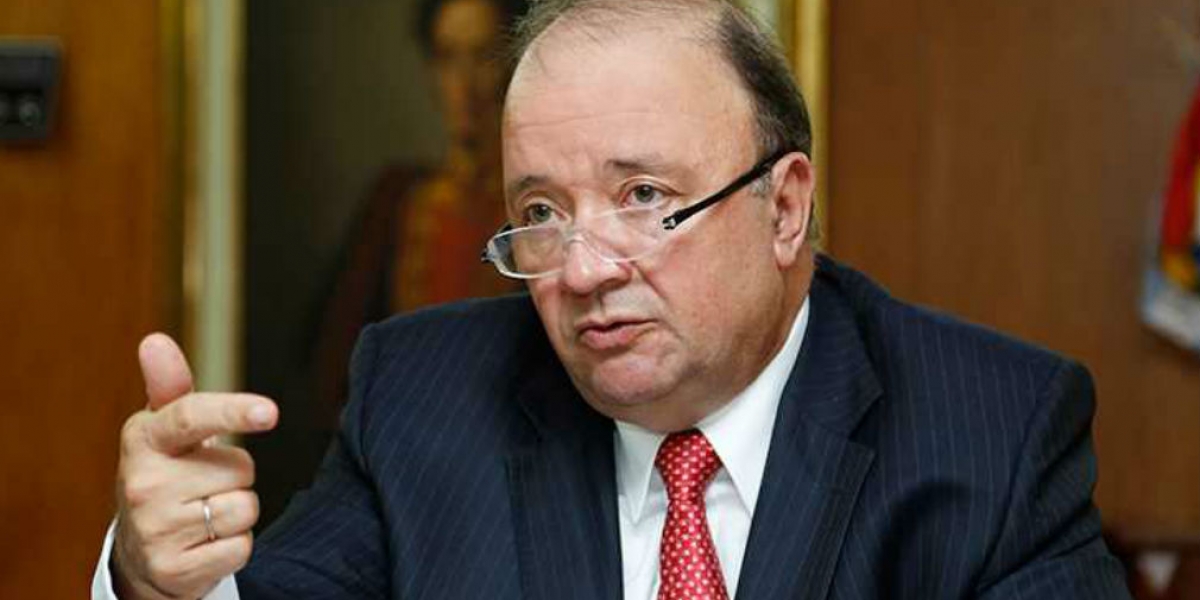 El ministro de Defensa, Luis Carlos Villegas.
