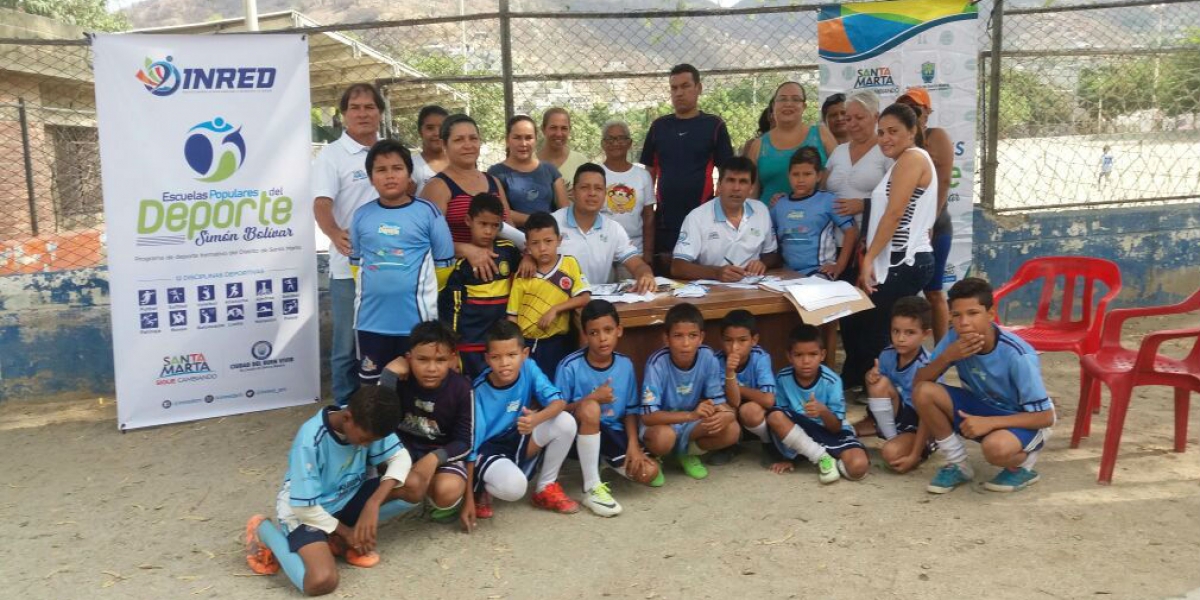 4 mil niños se han inscrito en las Escuelas Populares del Deporte.