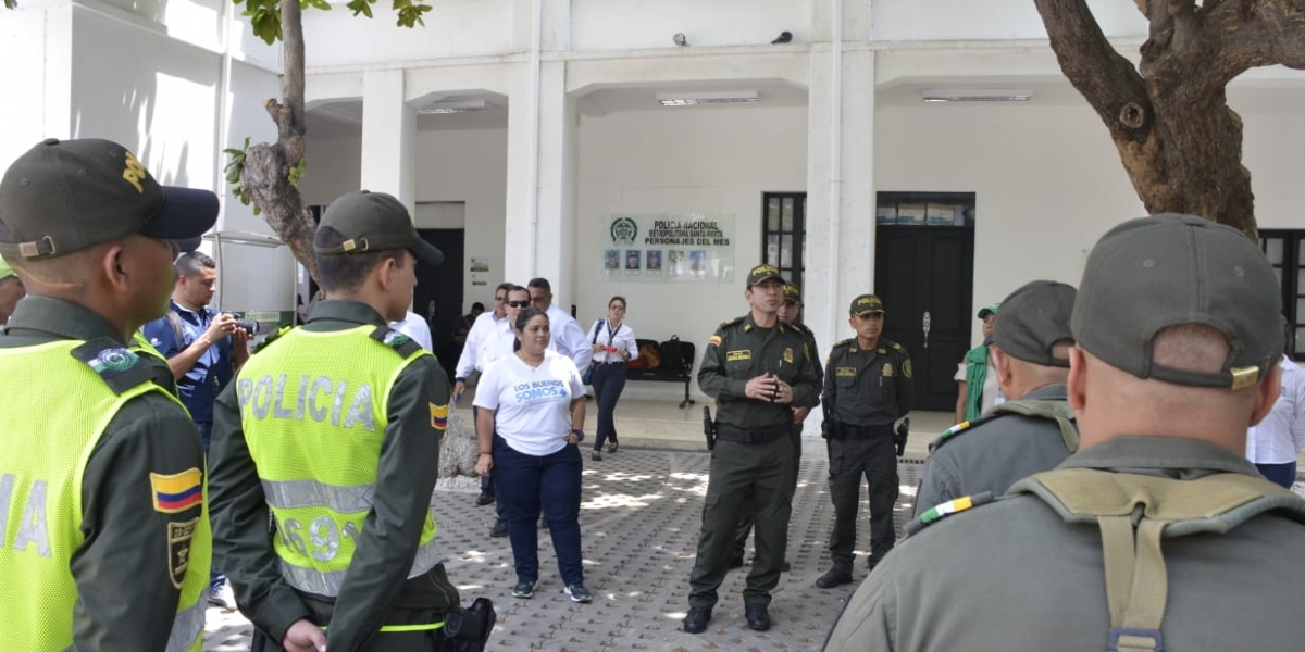 La Policía Metropolitana de Santa Marta emprendió las acciones de seguridad durante el puente festivo.