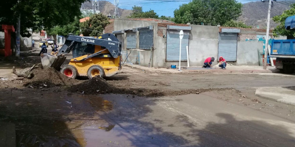 Alcaldía de Santa Marta. Los sectores más afectados fueron la carrera 19 con avenida de El Ferrocarril, María Eugenia y Primero de Mayo.
