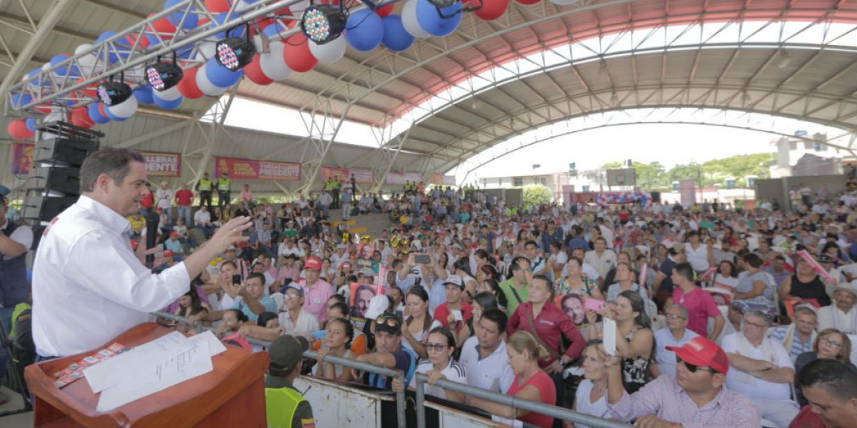 El candidato presidencial Germán Vargas Lleras creció 9. 4.
