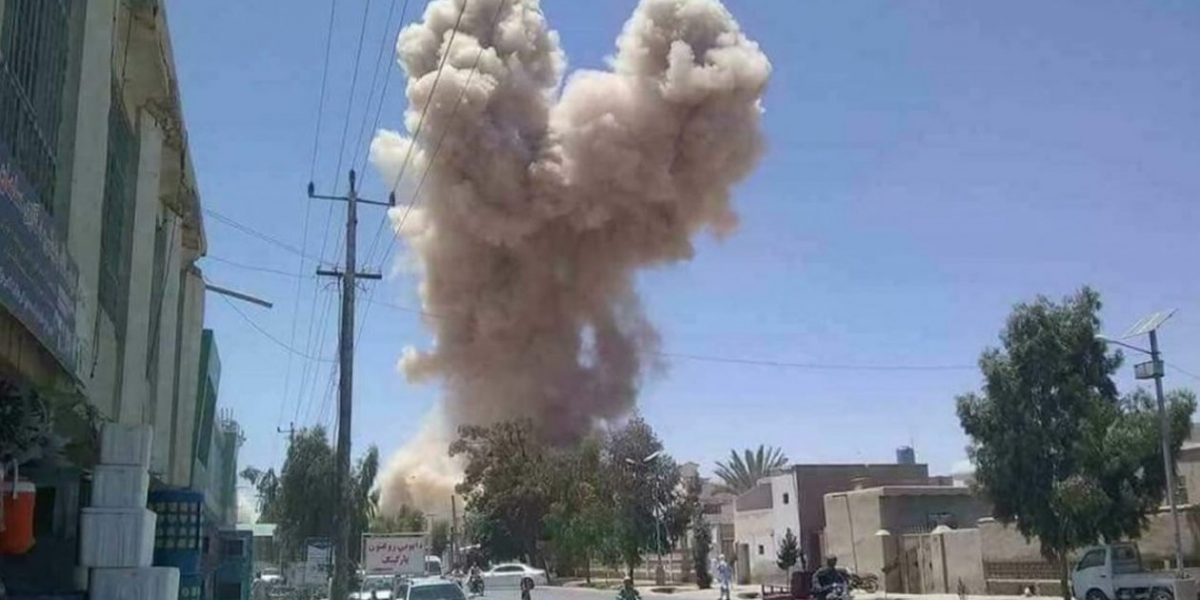  Contenedor cargado de explosivos estalló mientras las fuerzas de seguridad trataban de desactivarlo en Kandahar