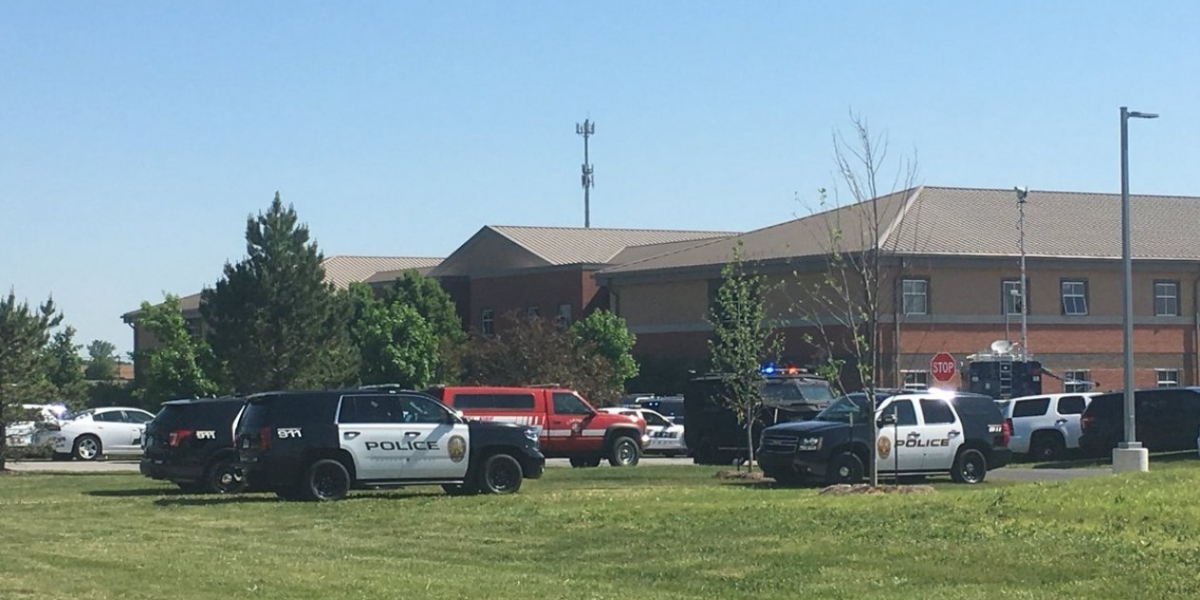El ataque en la escuela secundaria Noblesville West ocurrió alrededor de las 9 a.m.