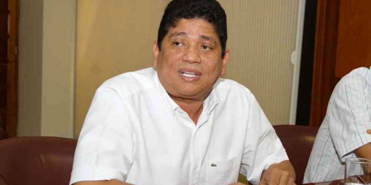 El Universal. Quinto Guerra fue suspendido a la alcaldía de Cartagena.