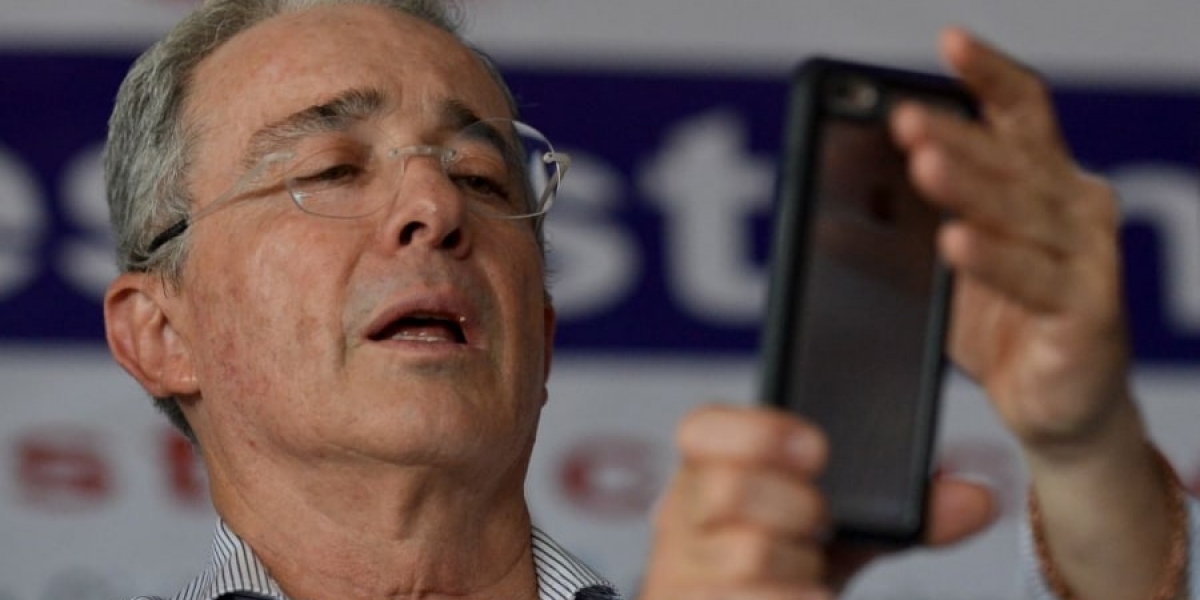 Álvaro Uribe.