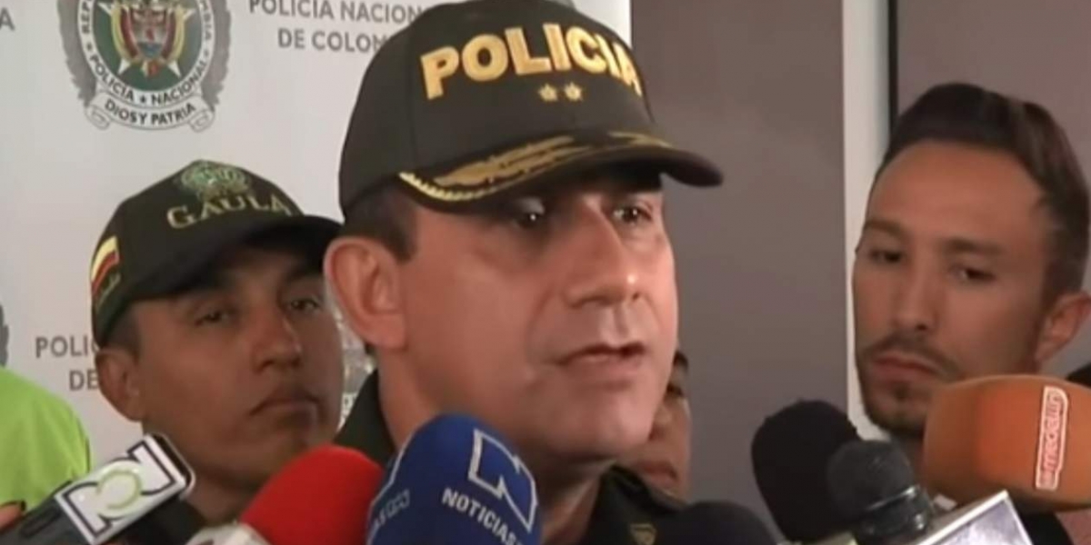 Brigadier general Óscar Gómez, comandante de la Policía Metropolitana del Valle de Aburrá.
