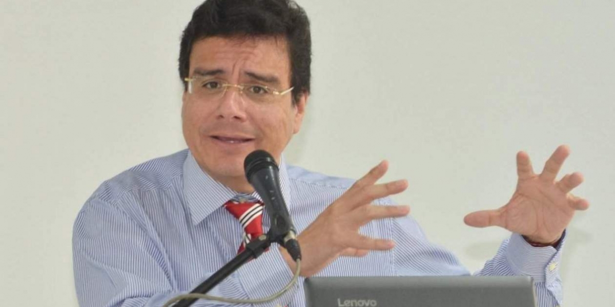 Archivo Ramsés Vargas Lamadrid, exrector de Uniautónoma.