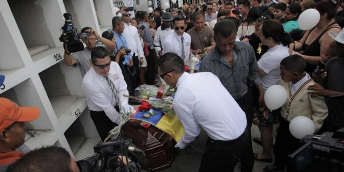 Óscar Villacís y Katty Velasco, fueron sepultados este domingo en Ecuador.