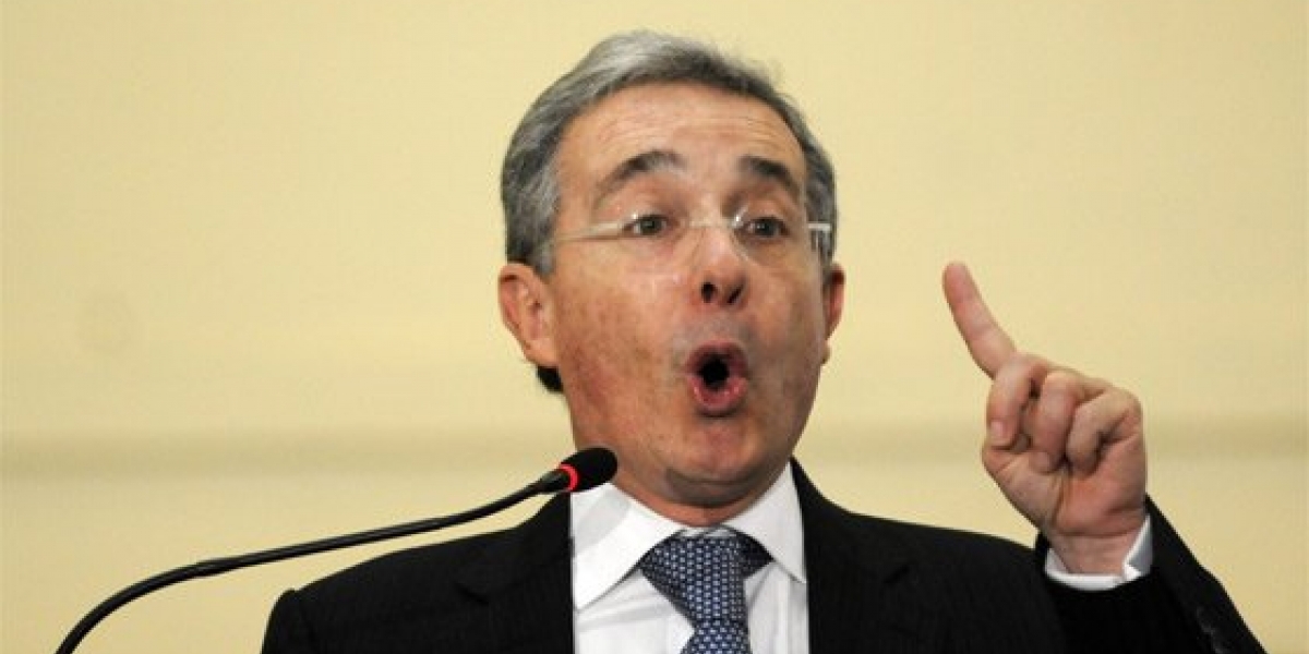 Álvaro Uribe.