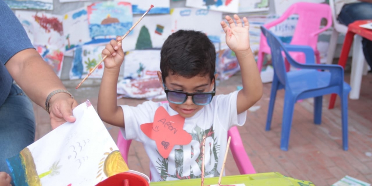 Prensa Fiesta del Mar. Los más pequeños también se gozaron la Fiesta del Mar.
