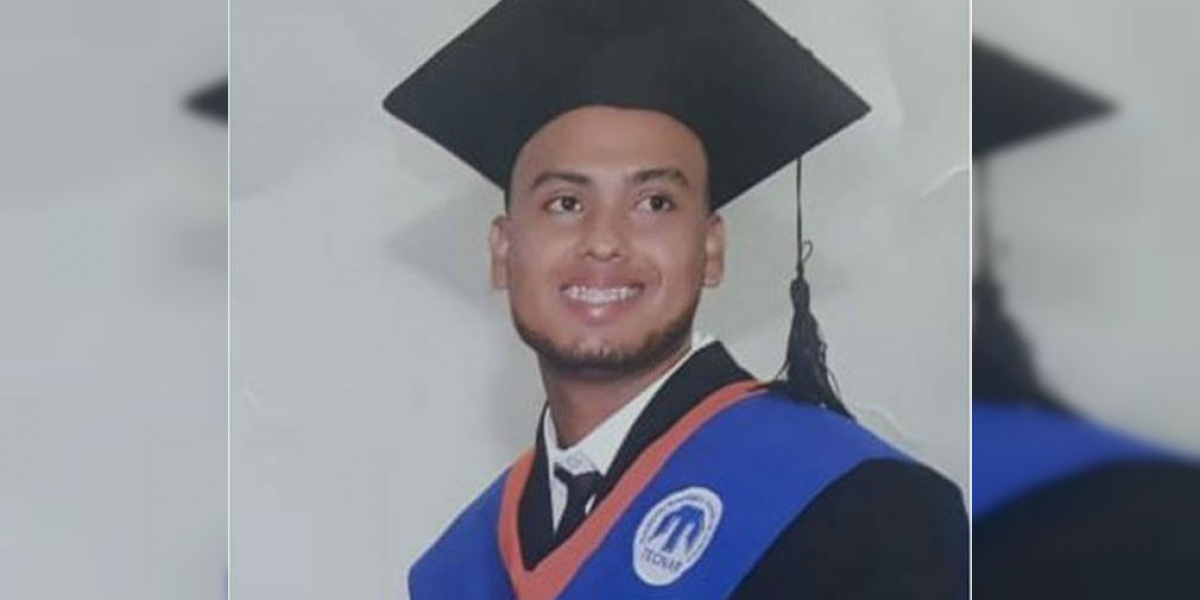 Cayetano Junior Acosta Montaño, de 22 años, es el nombre del joven estudiante de sexto semestre de Ingeniería Electrónica en la Universidad del Magdalena.