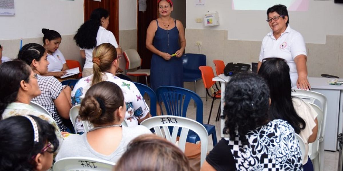 El taller para el diagnóstico de la violencia contra la mujer se realizó con la Fundación Rehabilitación Integral.