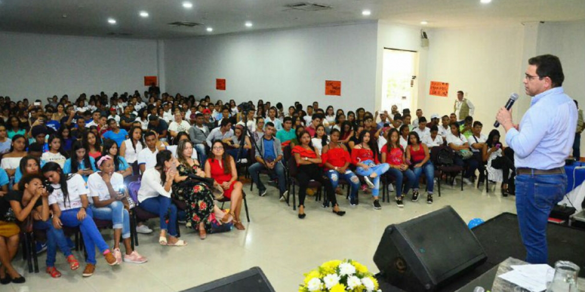 Asamblea de Juventudes del Distrito.