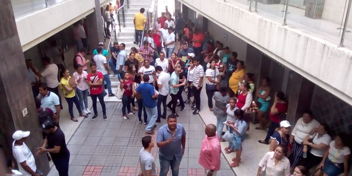 La plazoleta de la sede judicial del Edificio Galaxia luce así a esta hora de la mañana.