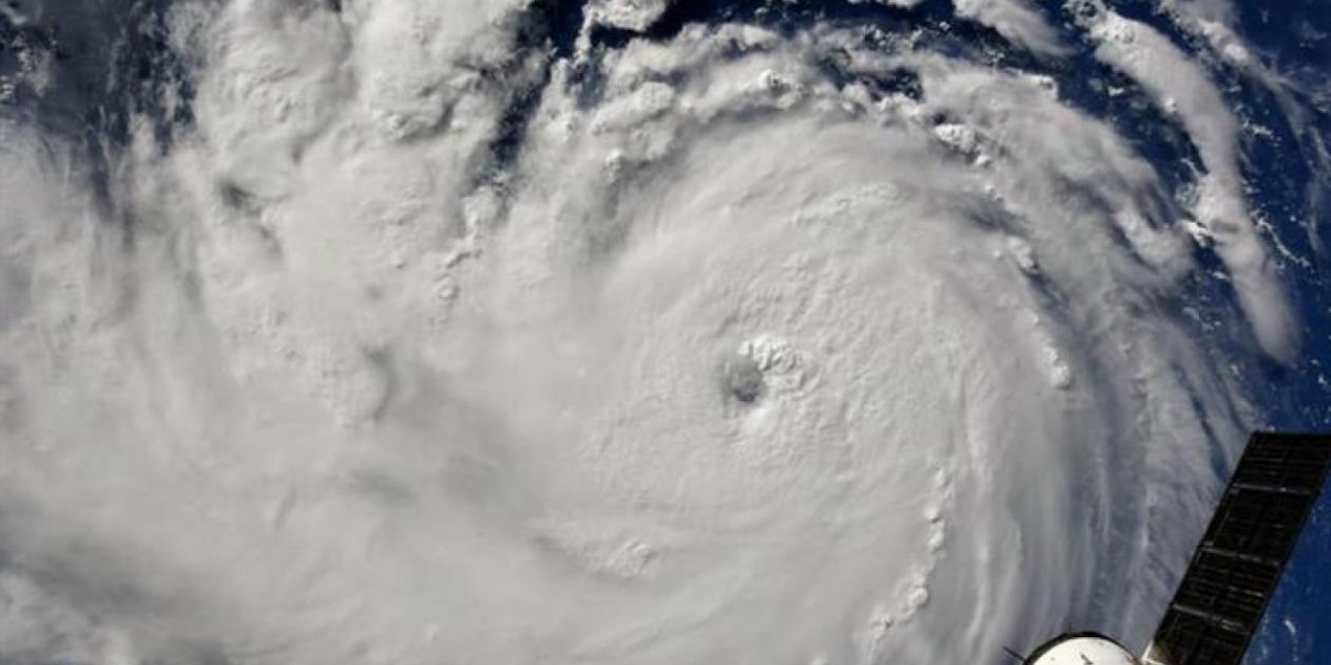  Así es visto el huracán Florence aproximándose a Carolina del Norte y Carolina del Sur. 