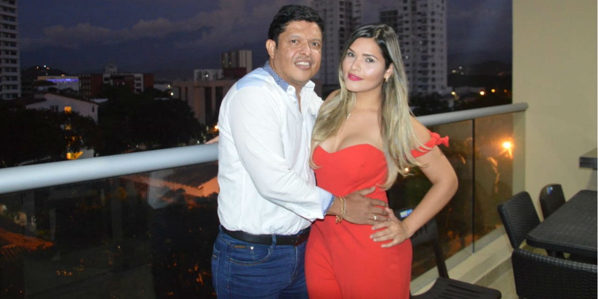 Pablo Vera y su esposa Melanie Quintero.