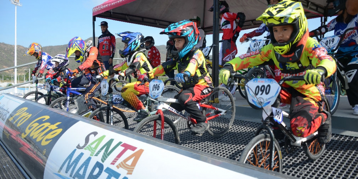 Los niños brillaron en la pista Bureche.