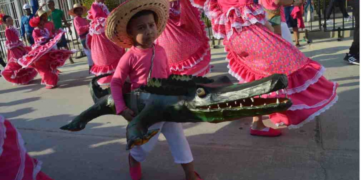 Oscar Mejía Bailarin del caiman