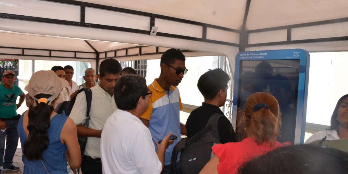 Alcaldía de Santa Marta Durante esta semana está instalada la carpa en la fachada de la Alcaldía de Santa Marta