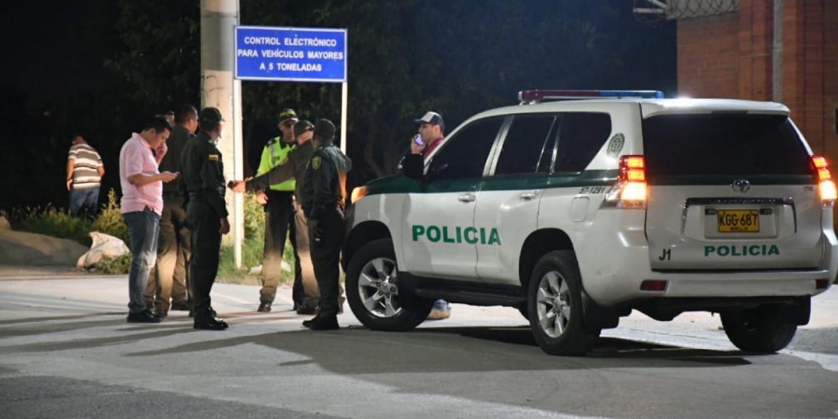 Murió Presunto Delincuente Por Balacera Tras Asalto De Banco BBVA En ...