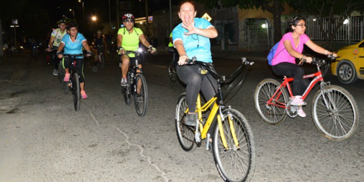 Imagen del Primer ciclo paseo nocturno en Santa Marta.