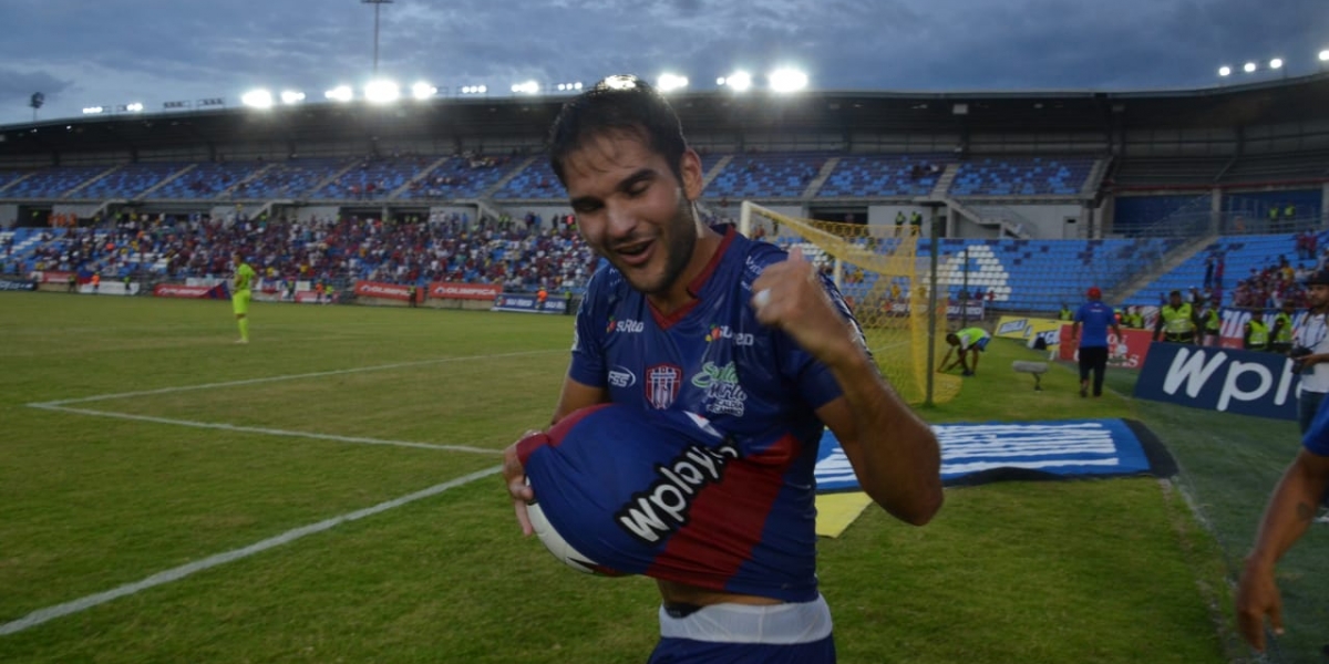 Oscar Mejía - Seguimiento.co Lucas Sotero marcó el gol de la victoria.