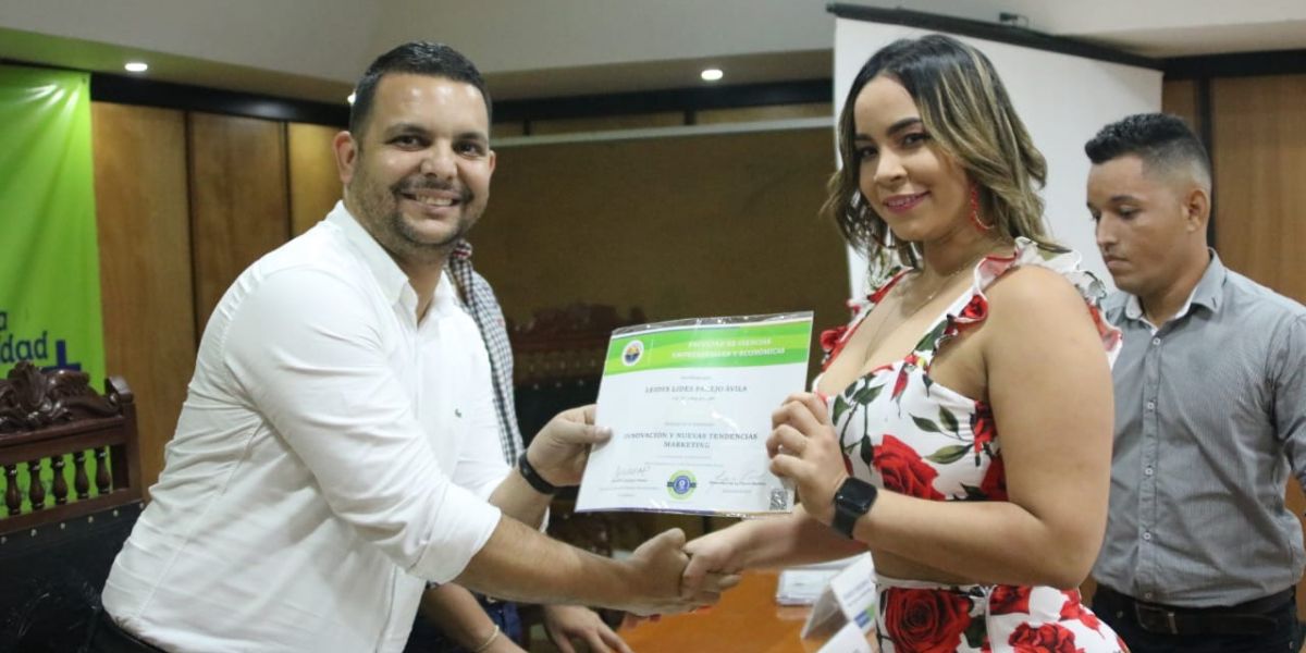 Unimagdalena Los estudiantes cursaron los diplomados en Gestión Financiera Internacional, Gestión Estratégica del Talento Humano e Innovación y Nuevas Tendencias de Marketing.