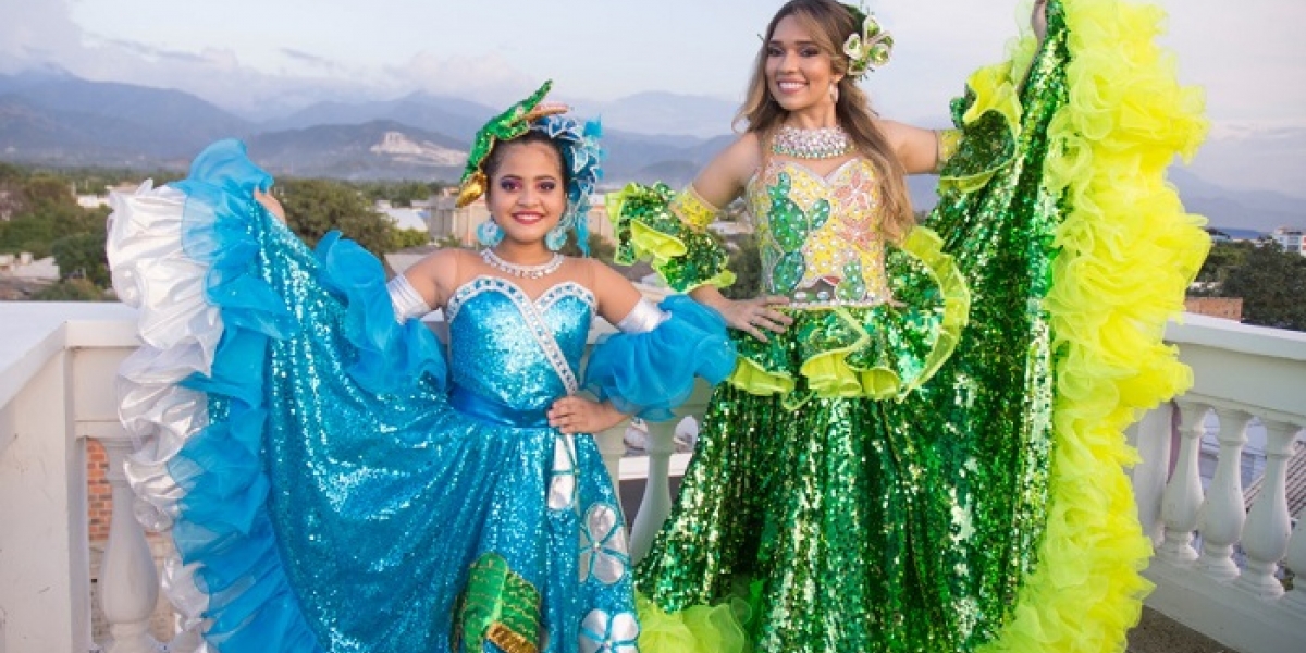 Alcaldía de Ciénaga Keily Dayanna Gordillo Blanco, reina central; y Harleg Vanesa Munive Urieles, reina infantil.
