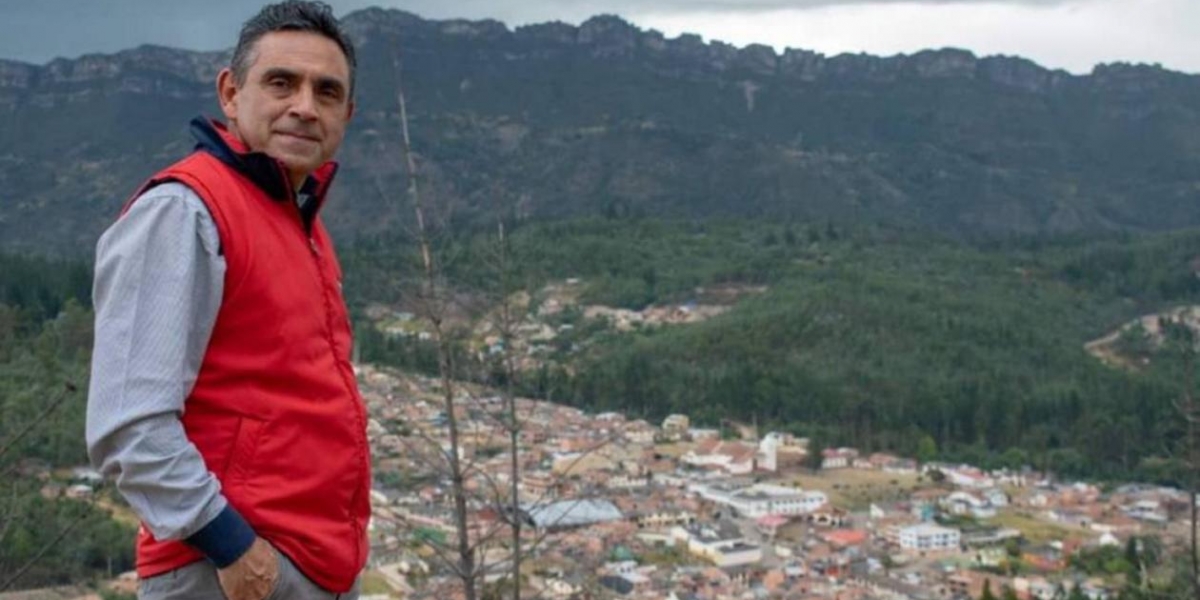 Caracol Radio José Humberto Rodríguez Quiroga, alcalde electo del municipio de Sutatausa.