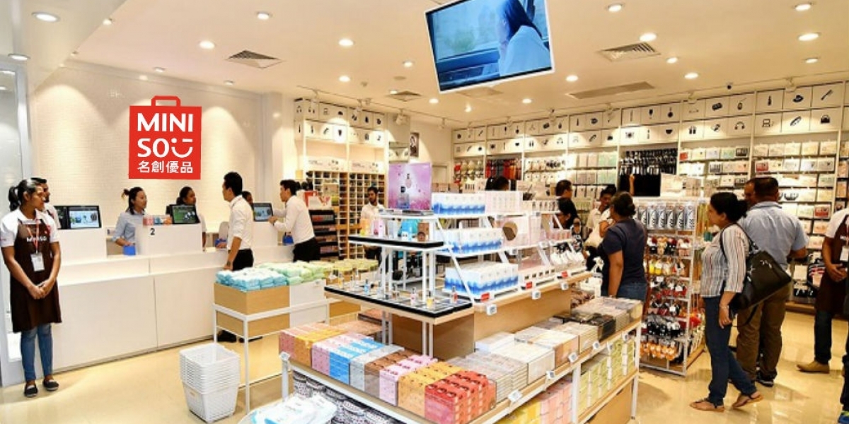 INTERIOR DE LA TIENDA MINISO