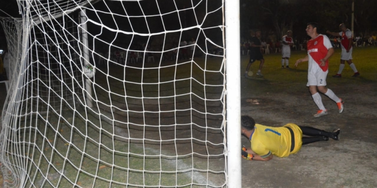 El partido se jugará este sábado en la cancha multideportiva del Parque Deportivo Bolivariano. 