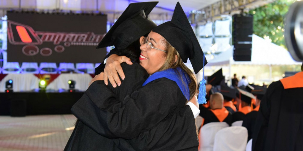 Soslenis Isabel Perea López y María Camila Tarazona Perea.