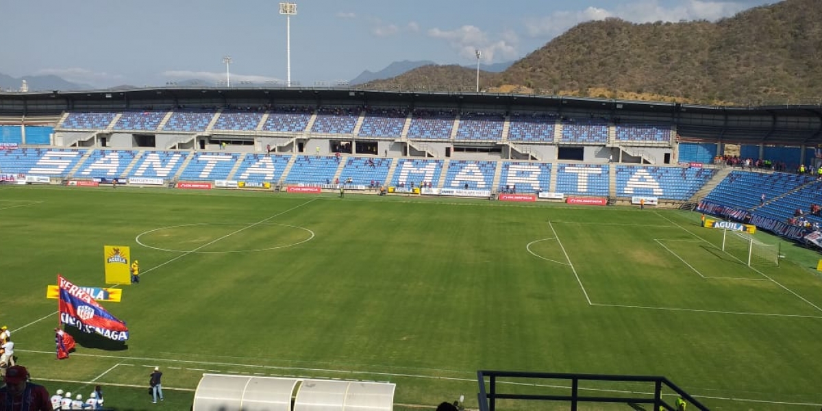 La hinchada hasta ahora no ha llenado el nuevo estadio de los samarios. 