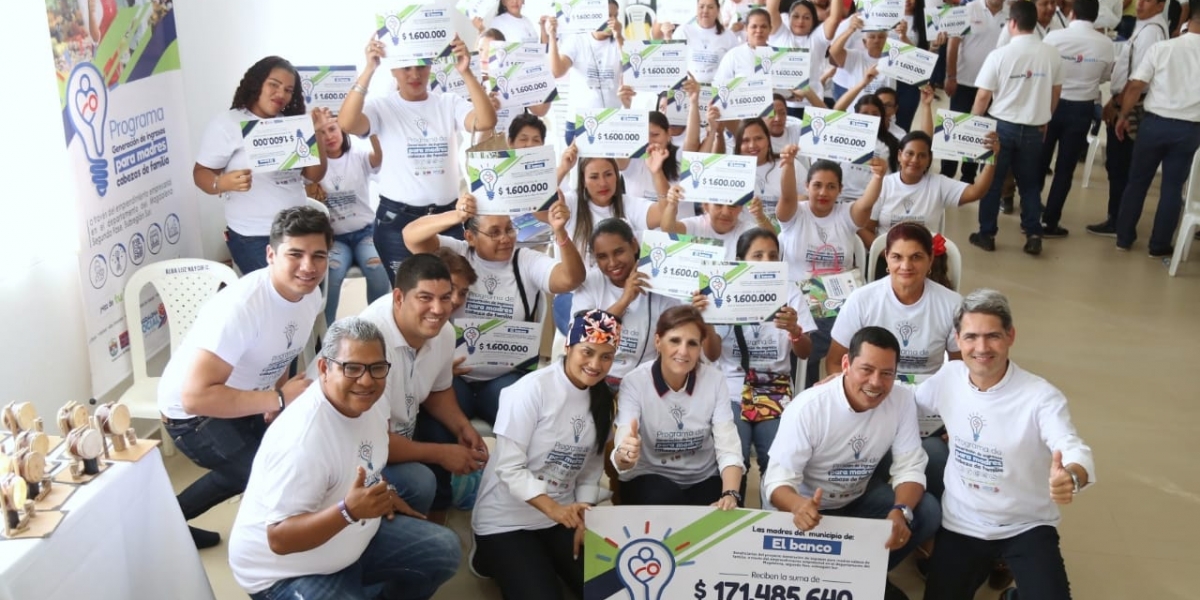 La entrega de apoyos económicos es la segunda etapa del proyecto que se ejecuta en alianza con la Universidad del Magdalena.