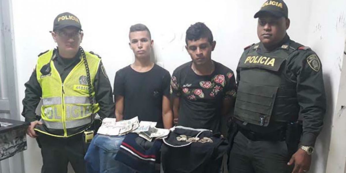 Presuntos ladrones de droguería.