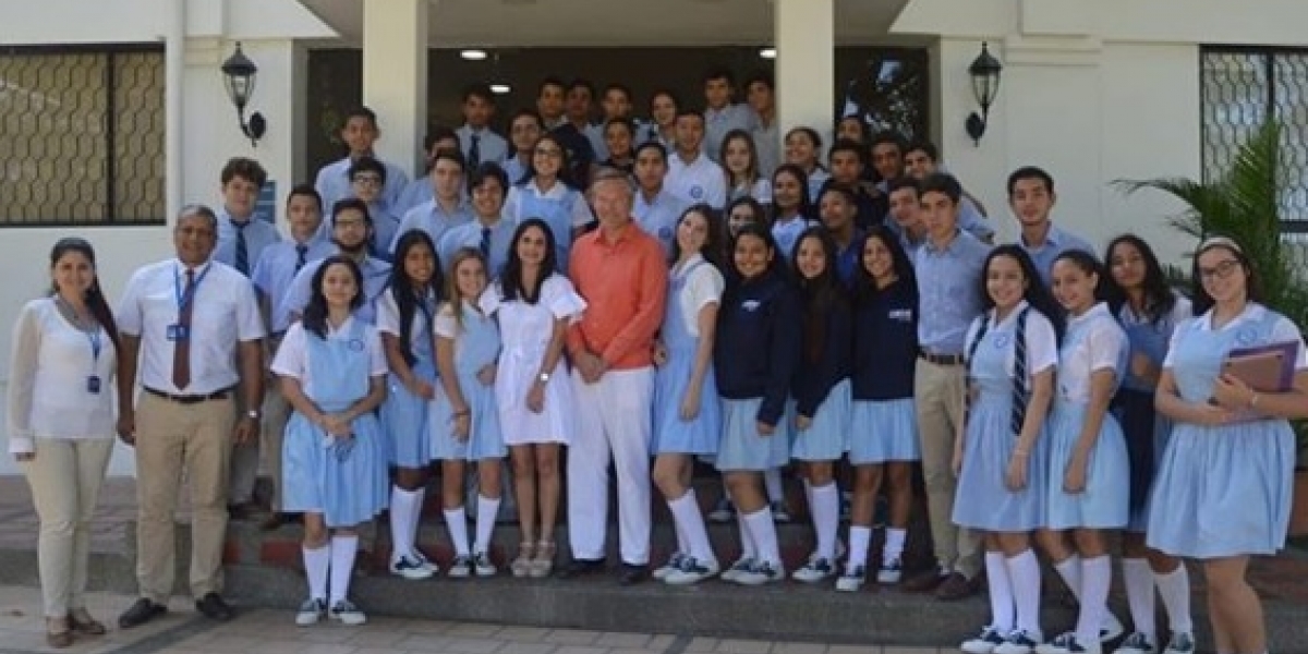 Estudiantes del colegio Bilingüe de Santa Marta.