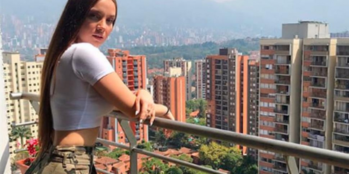 Bella modelo rumana estuvo en Medellín grabando video de reggaetón