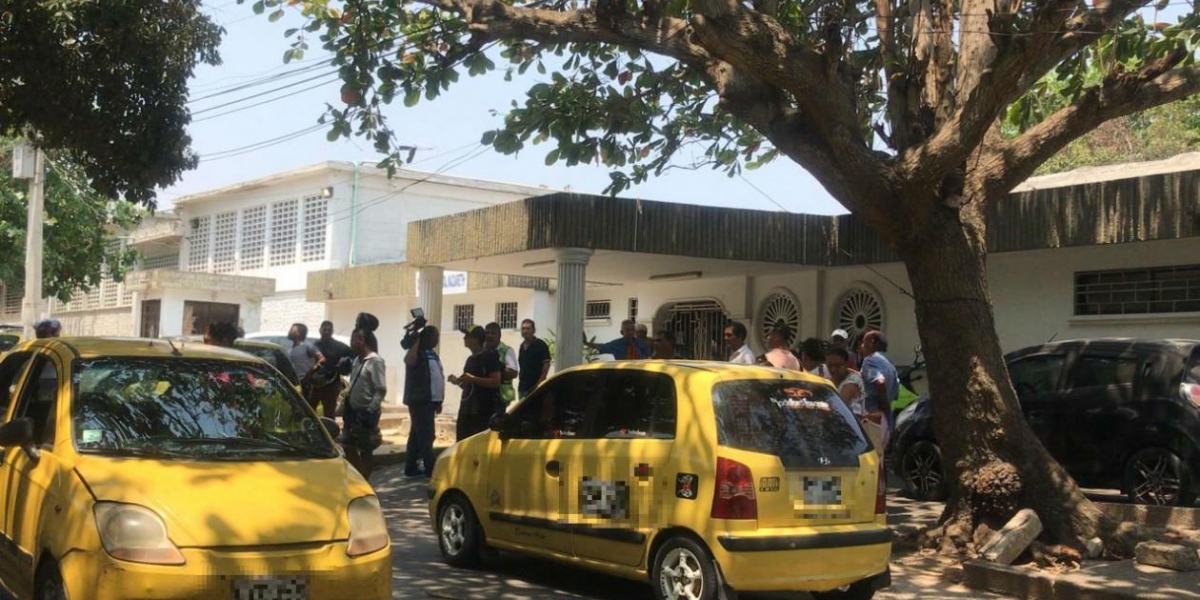 Zona Cero La menor fue trasladada al hospital Nazareth, donde falleció.