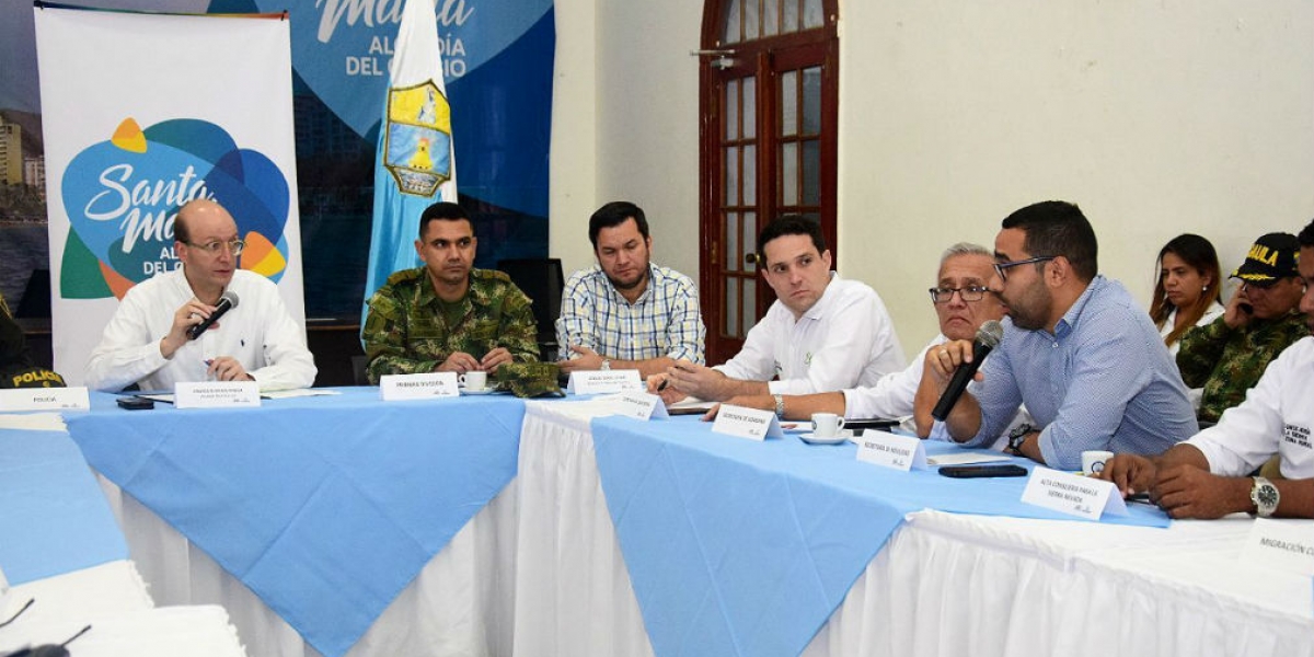 Alcaldía de Santa Marta Consejo de seguridad presidido por el alcalde (e) Andrés Rugeles.