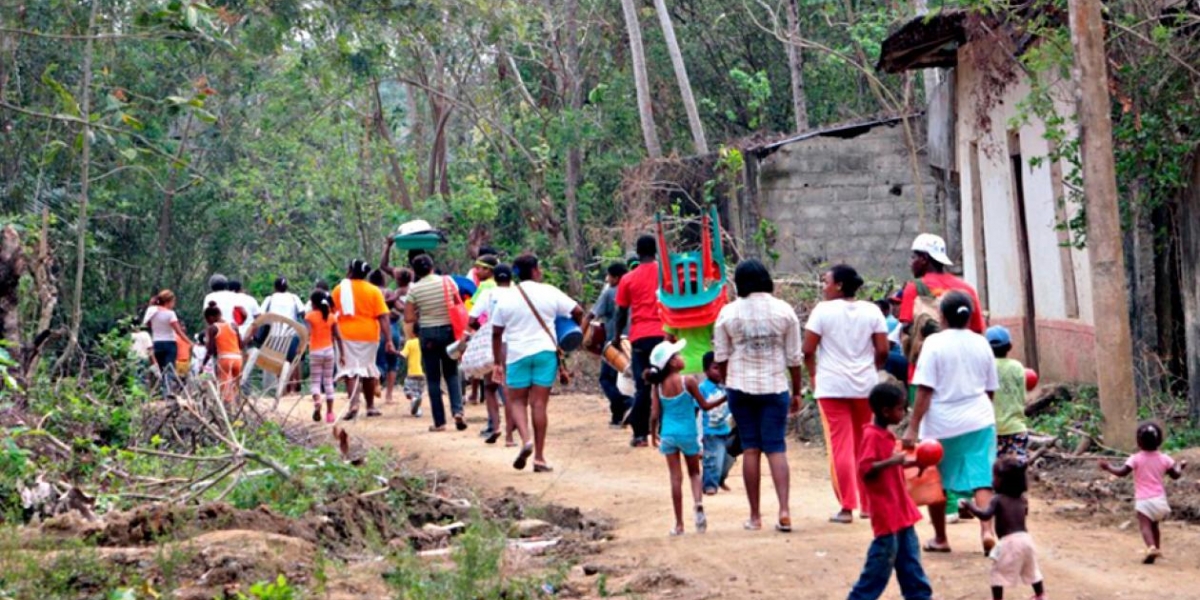 Sigue el desplazamiento en el Chocó, por cuenta de los combates entre grupos armados.