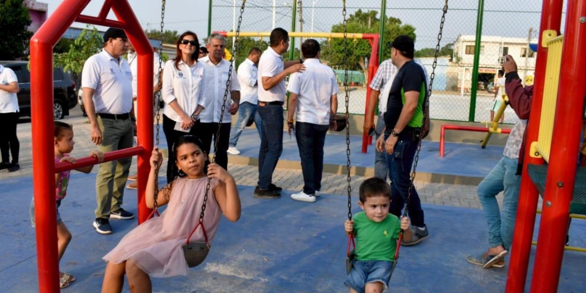 Los parques fueron inaugurados por la Gobernación y Coldeportes. 