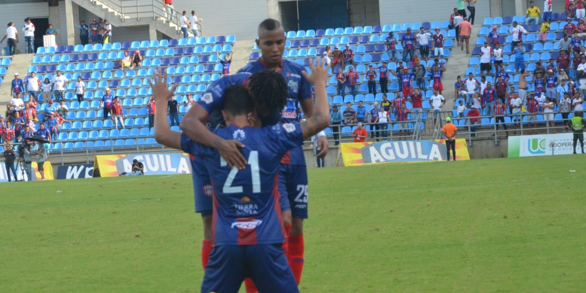 El 'Caballo' Márquez marcó dos goles. 