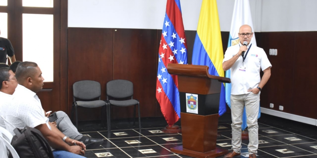 Gobernación del Magdalena Gonzalo Gutiérrez, secretario de Hacienda departamental, manifestó que este espacio permitió revisar la realidad de la deuda que se tiene con el fondo prestacional.