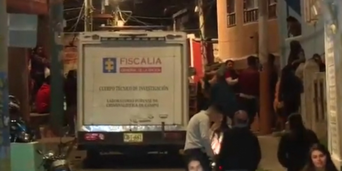 Noticias Caracol Los cuerpos fueron encontrados en una casa del barrio El Dorado.