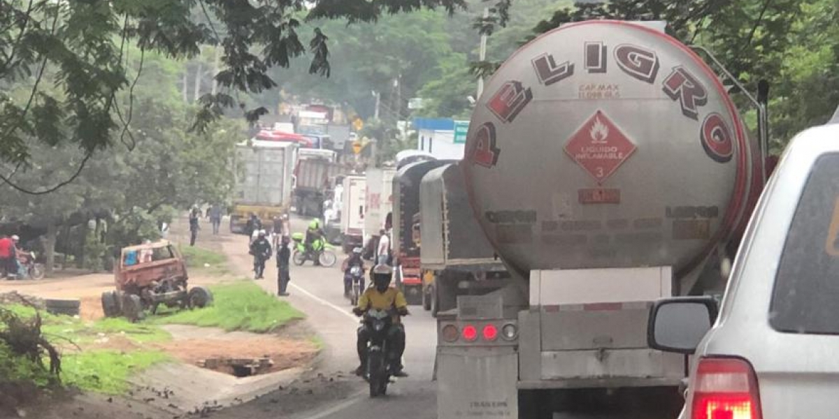 Bloqueos en la Troncal del Caribe por protestas