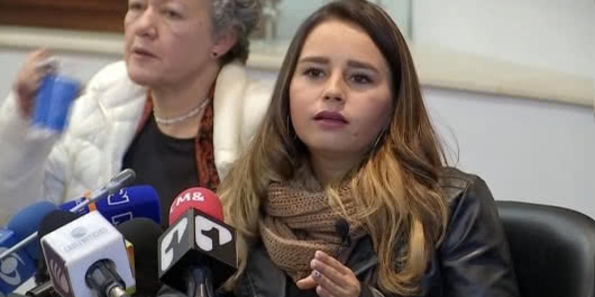 Lorena Murcia, presidenta y vocera de CorpoRosaBlanca