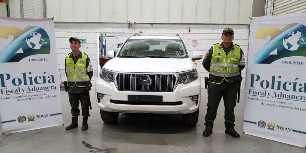 Policía Vehículo aprehendido por la Polfa.